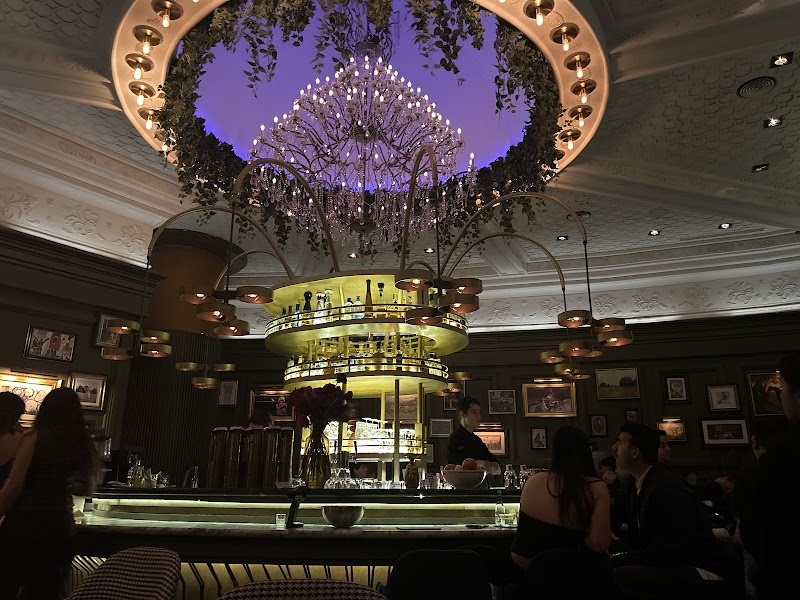 Mika Bar