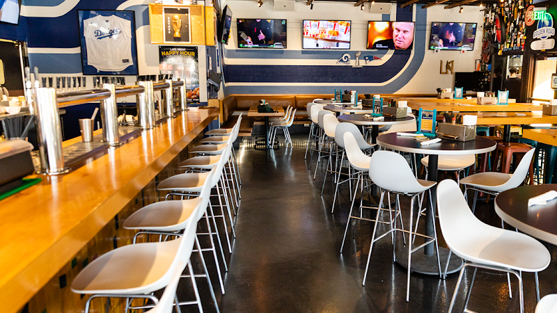 33 Taps Silver Lake
